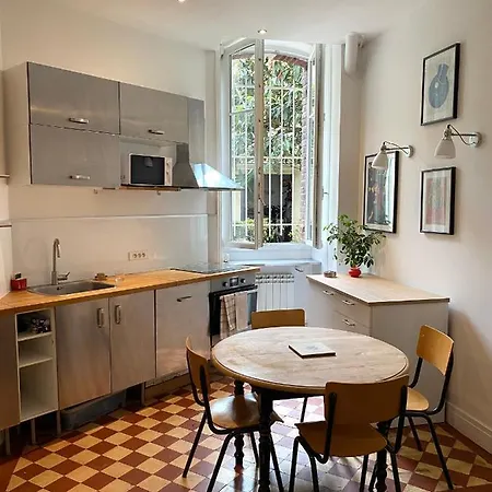 Homy And Cosy Private Flat -