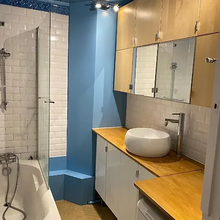 아파트 Homy And Cosy Private Flat -