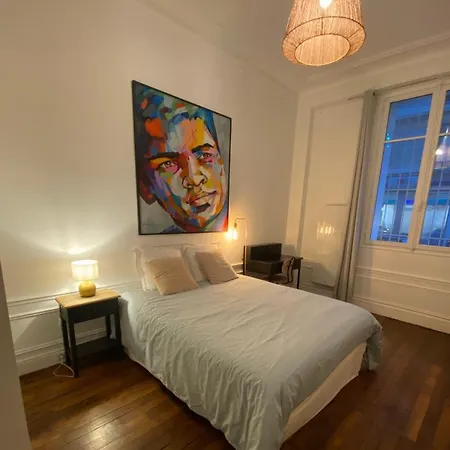 Homy And Cosy Private Flat - 아파트