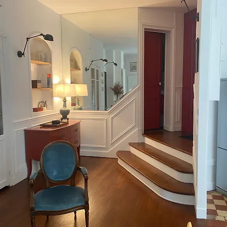 Homy And Cosy Private Flat - Apartment *